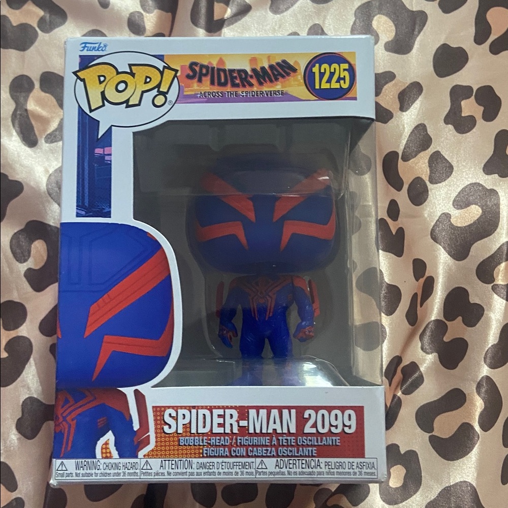 NWT funko pop bundle of 3 figures - Picture 3 of 4